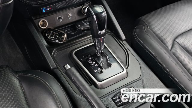 KG Mobility (SsangYong) Rexton Sports Diesel 2.2 4WD Noblesse 2019 — фото 9