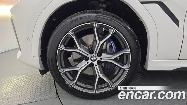 BMW X6 (G06) xDrive40i M Sport 2022 — фото 5