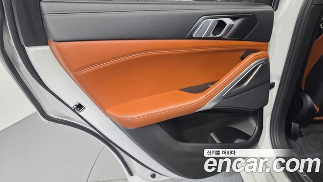 BMW X6 (G06) xDrive40i M Sport 2022 — фото 25