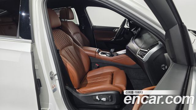 BMW X6 (G06) xDrive40i M Sport 2022 — фото 26