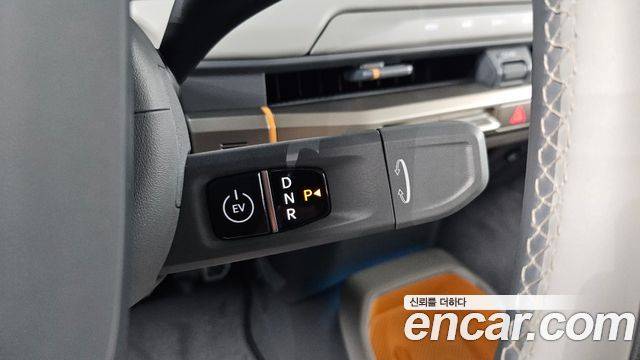 Kia EV3 Long Range 2WD Earth 2025 — фото 9