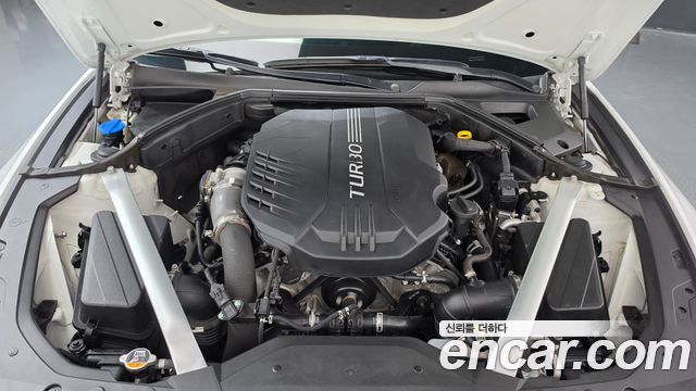 Genesis G70 Gasoline 3.3T 4WD 2021 — фото 6