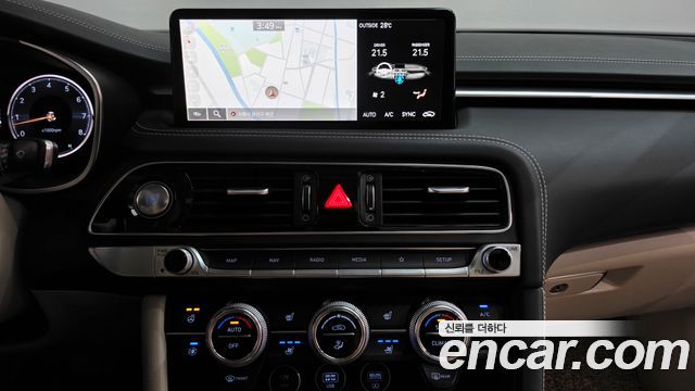 Genesis G70 Gasoline 3.3T 4WD 2021 — фото 16