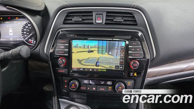Nissan Maxima (A36) 3.5 Platinum 2017 — фото 17