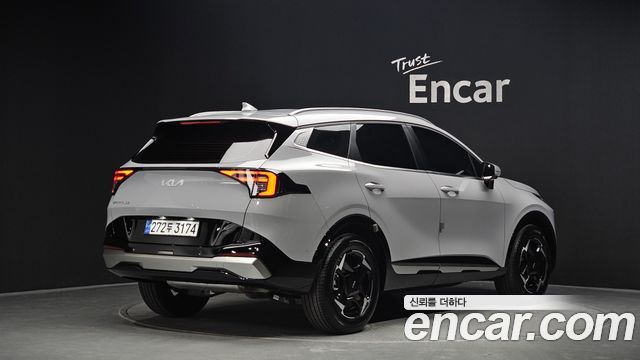 Kia Sportage (V) Gasoline 1.6 Turbo 2WD Signature 2025 — фото 2