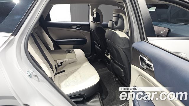 Kia Sportage (V) Gasoline 1.6 Turbo 2WD Signature 2025 — фото 11