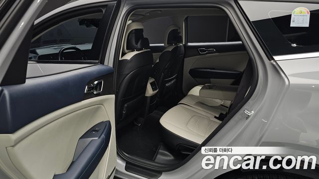 Kia Sportage (V) Gasoline 1.6 Turbo 2WD Signature 2025 — фото 12