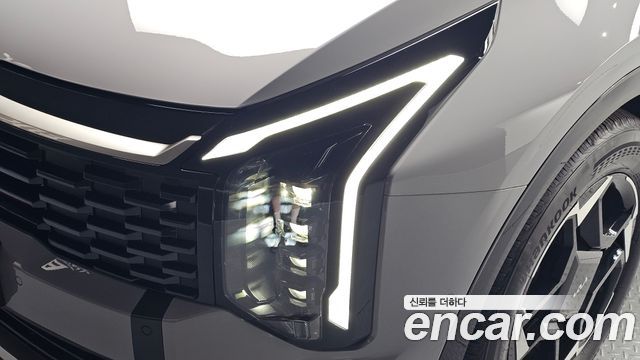 Kia Sportage (V) Gasoline 1.6 Turbo 2WD Signature 2025 — фото 22