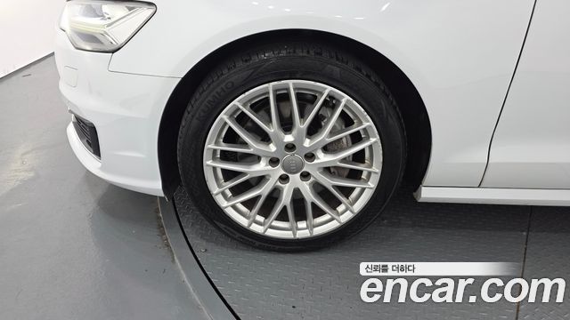 Audi A6 40 TDI Quattro Premium C7 2016 — фото 5