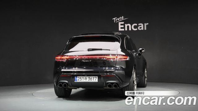 Porsche Macan 2.9 S 2022 — фото 4