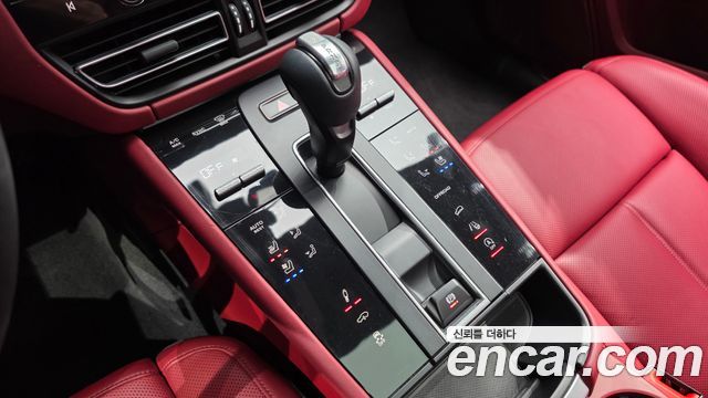 Porsche Macan 2.9 S 2022 — фото 18
