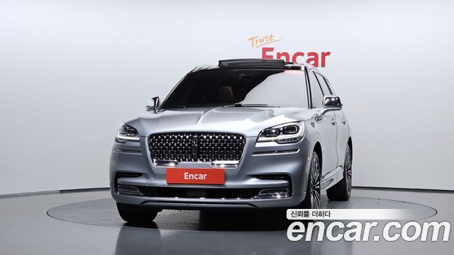 Lincoln Aviator (II) 3.0 Black Label AWD 2022 — фото 3