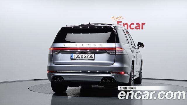 Lincoln Aviator (II) 3.0 Black Label AWD 2022 — фото 4