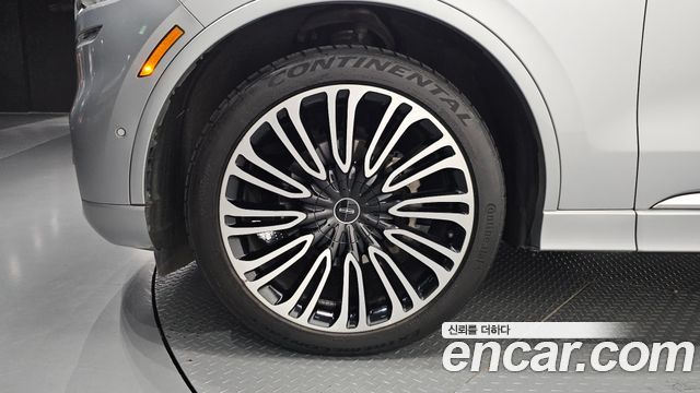 Lincoln Aviator (II) 3.0 Black Label AWD 2022 — фото 5