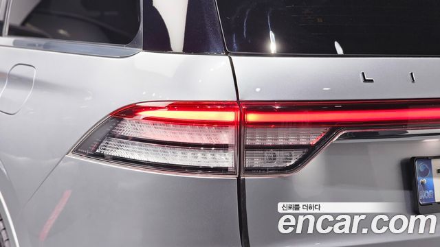 Lincoln Aviator (II) 3.0 Black Label AWD 2022 — фото 23