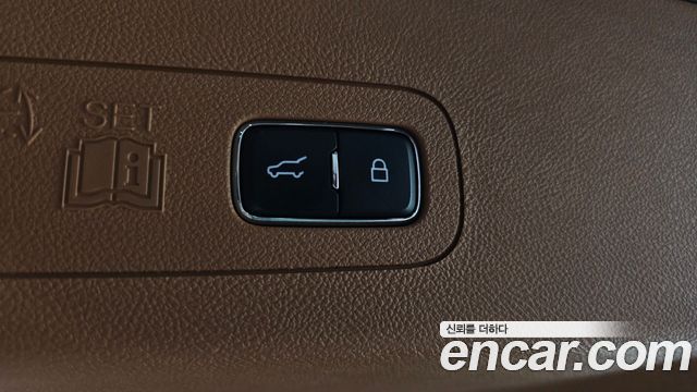 Lincoln Aviator (II) 3.0 Black Label AWD 2022 — фото 38