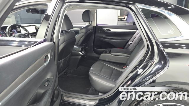 Hyundai Grandeur (IG) 2.5 Premium Choice 2020 — фото 11