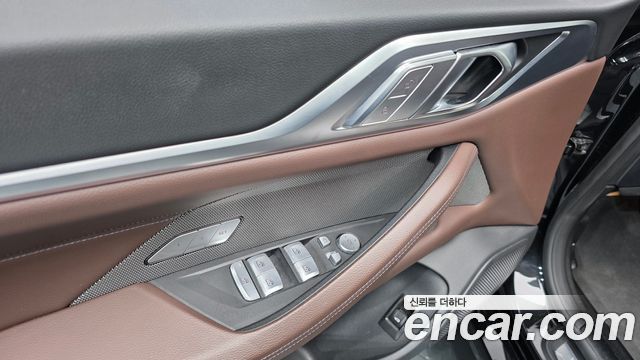BMW i4 eDrive40 M Sports Pro 2023 — фото 27