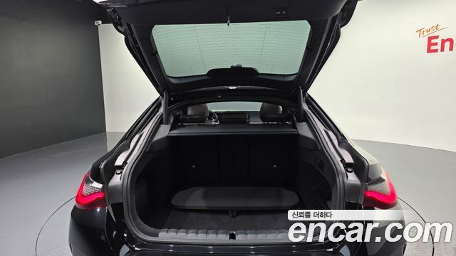 BMW i4 eDrive40 M Sports Pro 2023 — фото 34