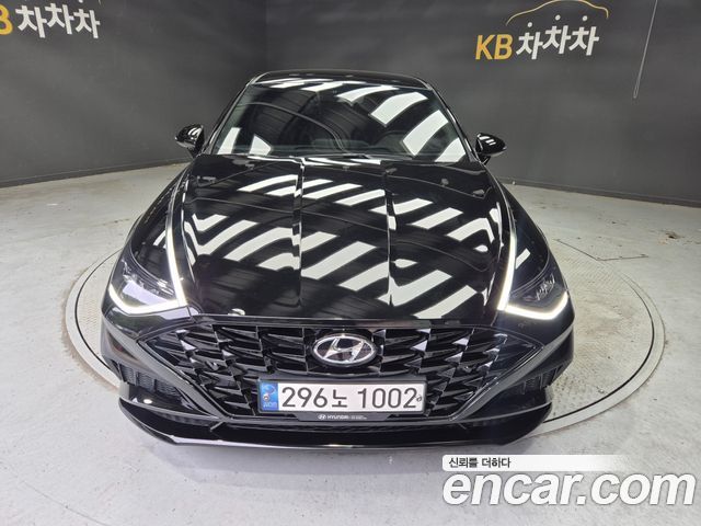 Hyundai Sonata (DN8) 2.0 Premium Plus 2022 — фото 2