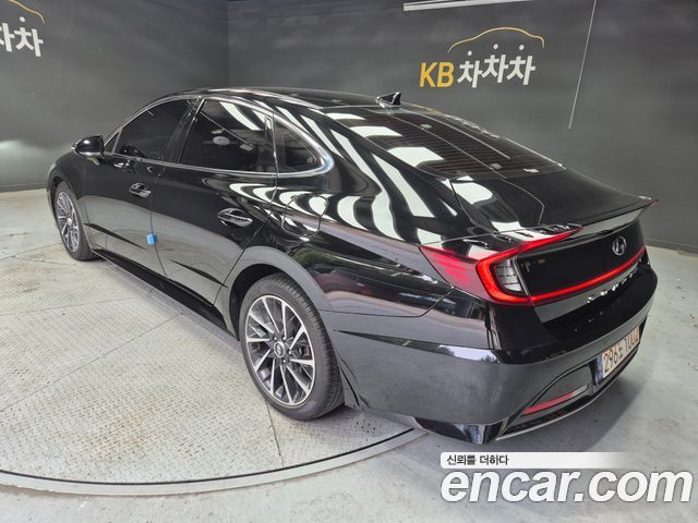 Hyundai Sonata (DN8) 2.0 Premium Plus 2022 — фото 6