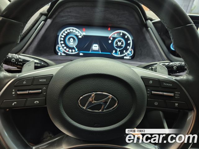 Hyundai Sonata (DN8) 2.0 Premium Plus 2022 — фото 18