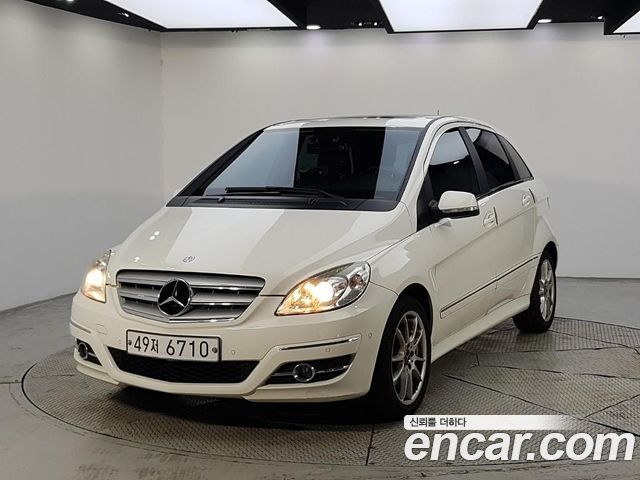 Mercedes-Benz B-Class (W245) B200