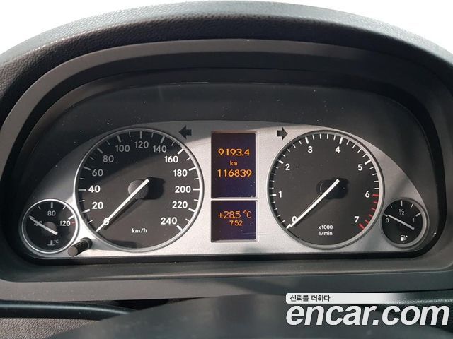 Mercedes-Benz B-Class (W245) B200 2011 — фото 6