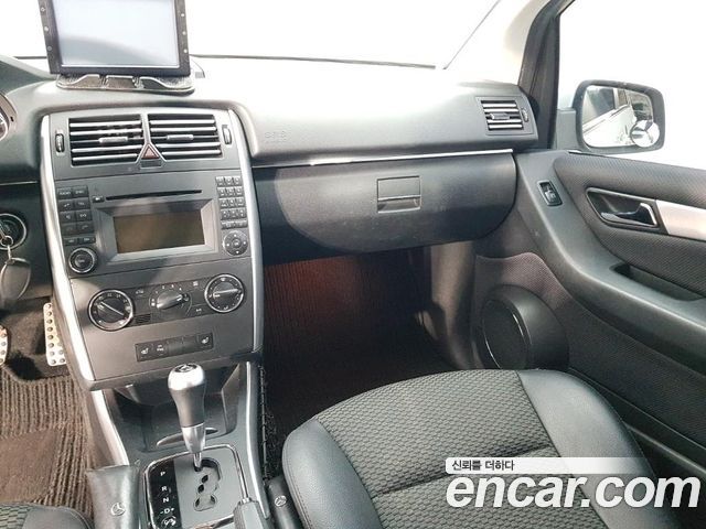 Mercedes-Benz B-Class (W245) B200 2011 — фото 9