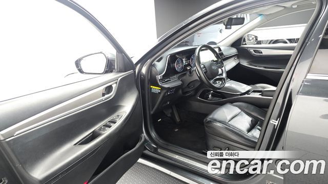 Hyundai Grandeur (IG) 2.5 Premium 2020 — фото 10