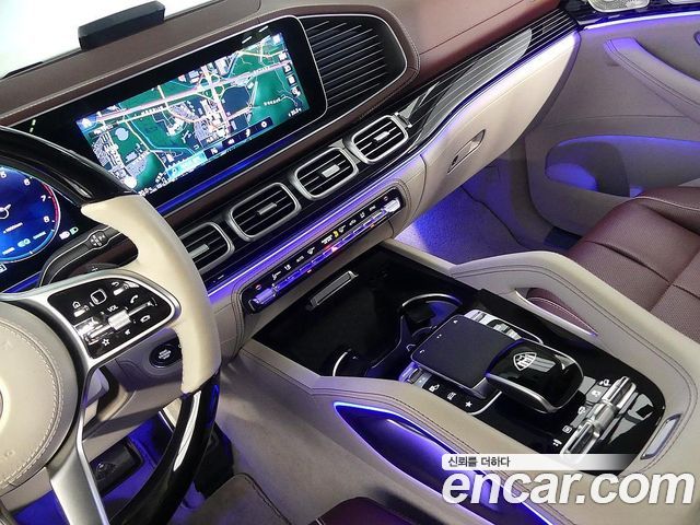 Mercedes-Benz GLS-Class (X167) Maybach GLS600 4MATIC Manufakur 2023 — фото 15