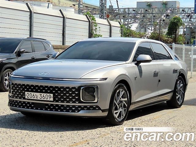 Hyundai Grandeur (GN7) 3.5 LPG 2WD (Taxi) Deluxe 2024 — фото 1