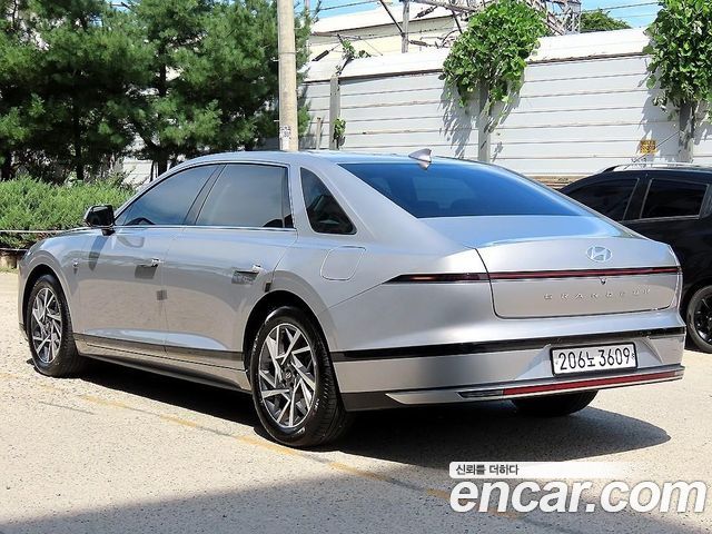 Hyundai Grandeur (GN7) 3.5 LPG 2WD (Taxi) Deluxe 2024 — фото 3