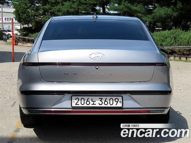 Hyundai Grandeur (GN7) 3.5 LPG 2WD (Taxi) Deluxe 2024 — фото 4