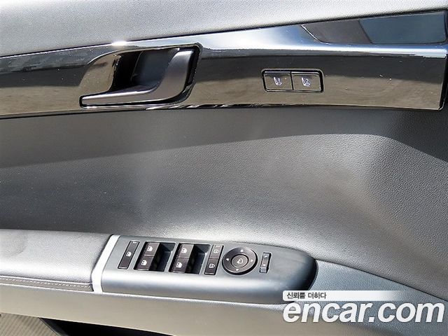 Hyundai Grandeur (GN7) 3.5 LPG 2WD (Taxi) Deluxe 2024 — фото 17