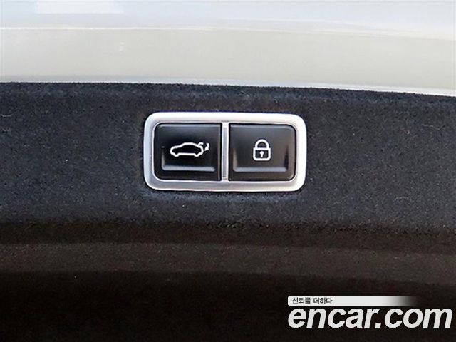 Hyundai Grandeur (GN7) 3.5 LPG 2WD (Taxi) Deluxe 2024 — фото 22
