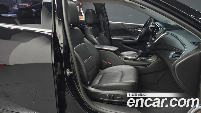 Chevrolet Malibu 1.5 Turbo Perfect Black LTZ 2017 — фото 26