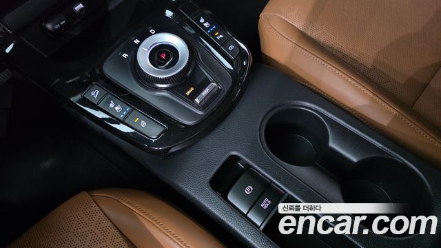Kia Seltos Gasoline 1.6 Turbo 2WD Gravity 2024 — фото 9