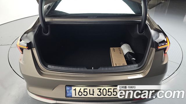 Kia K8 2.5 Gasoline 2WD Signature 2025 — фото 38