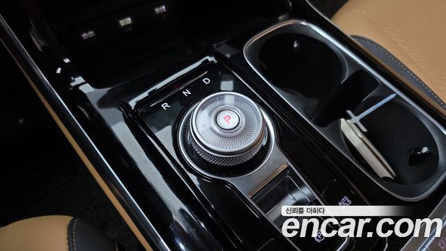 Kia Carnival (IV) Gasoline 9-Seater Signature 2023 — фото 9