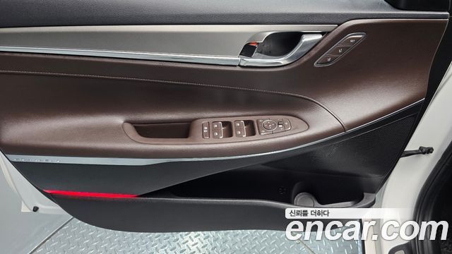 Hyundai Grandeur (IG) 2.5 Exclusice 2020 — фото 24