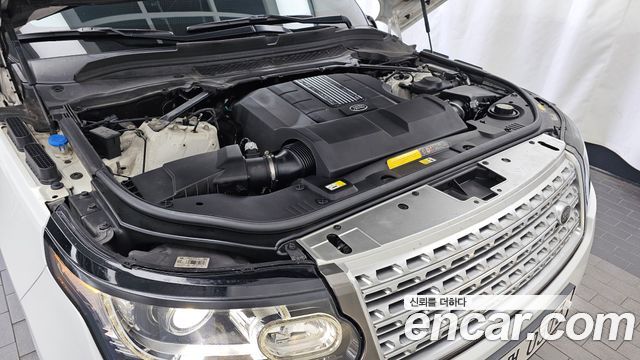 Land Rover Range Rover (IV) 5.0 SC AB LWB 2016 — фото 6