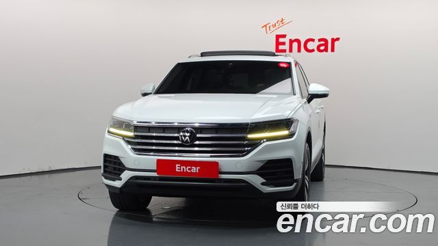 Volkswagen Touareg (III) 3.0 TDI Premium 2021 — фото 3