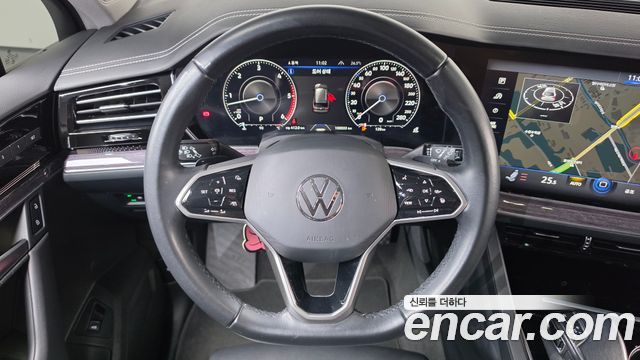 Volkswagen Touareg (III) 3.0 TDI Premium 2021 — фото 13