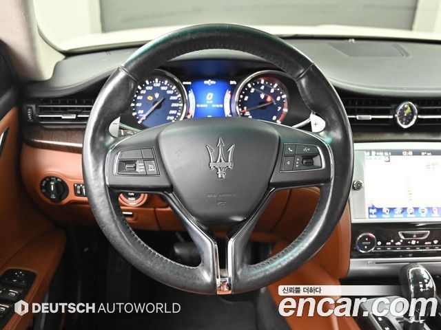 Maserati Quattroporte 3.0 V6 2016 — фото 17
