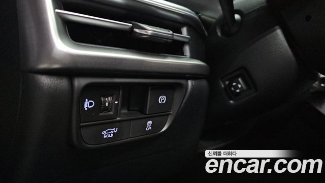 Hyundai Grandeur (GN7) 2,5 Gasoline 2WD Exclusive 2023 — фото 18