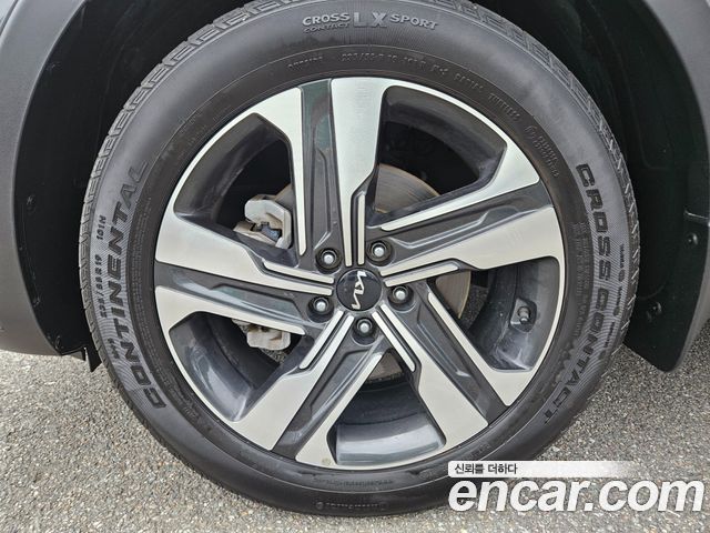 Kia Sorento (IV) HEV 1.6 2WD Prestige 2023 — фото 5