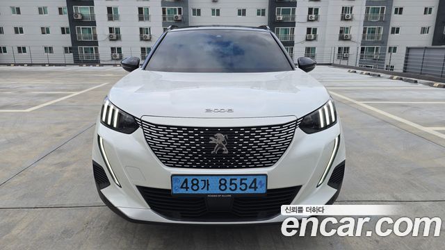 Peugeot e-2008 (II) EV GT 2023 — фото 2