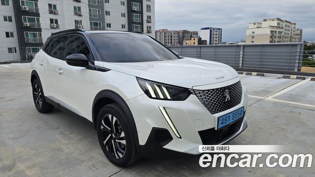 Peugeot e-2008 (II) EV GT 2023 — фото 3