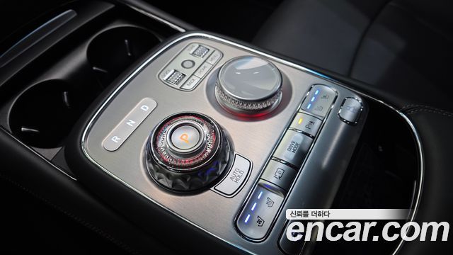 Genesis G90 (RS4) Gasoline 3.5 Turbo AWD 2023 — фото 9